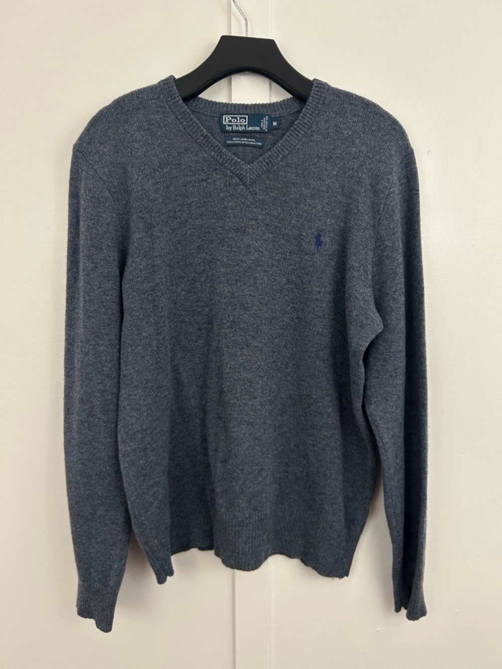 Polo Ralph Lauren mens Lambs wool blue v-neck sweater size M